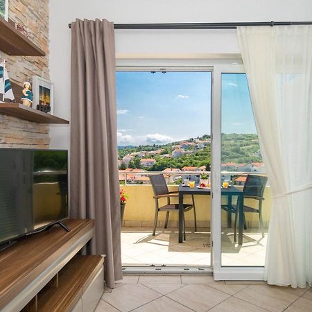 Apartman Jelena Vrbnik Exterior photo