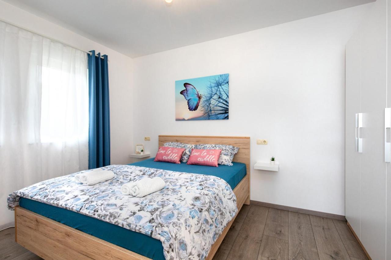 Apartman Jelena Vrbnik Exterior photo